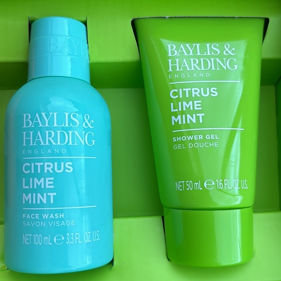 Bayless and Harding, England, refreshing travel essentials with cooling menthol - Picture 4 of 5